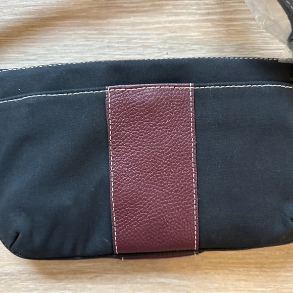 Oughton Paddock Crossbody Bag - Picture 5 of 10